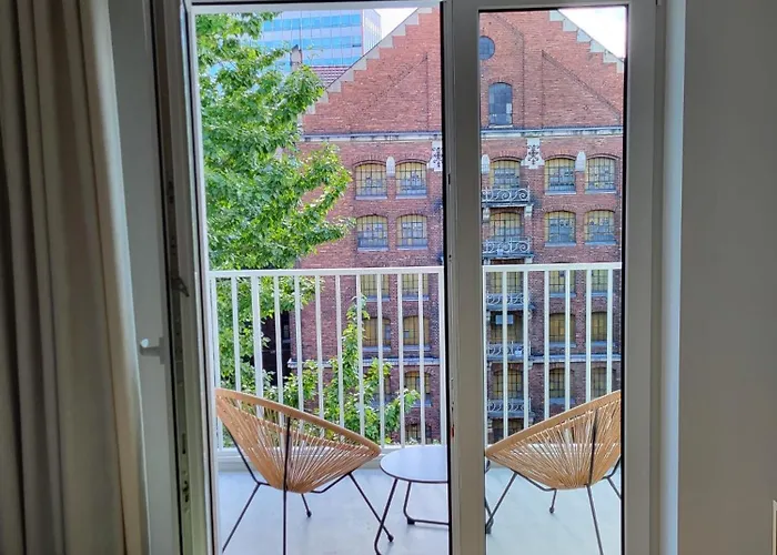 Plac Wolnosci 6 아파트 포즈난